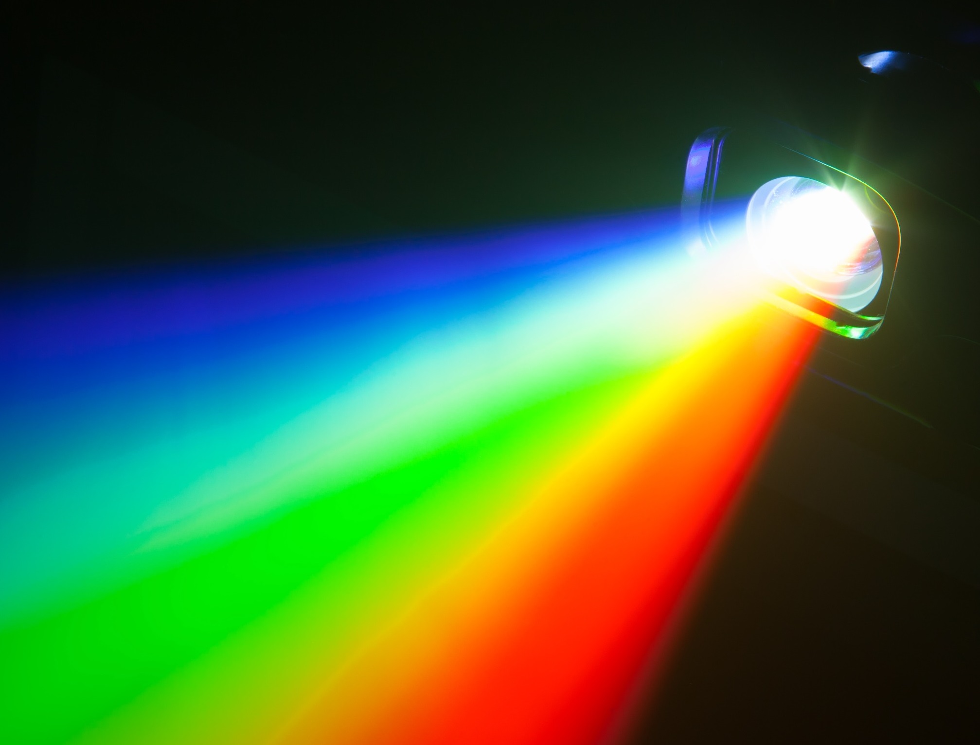 Comment intégrer parfaitement une lampe espace dans différentes pièces ? 